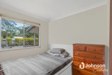 Property photo of 326 Middle Road Boronia Heights QLD 4124