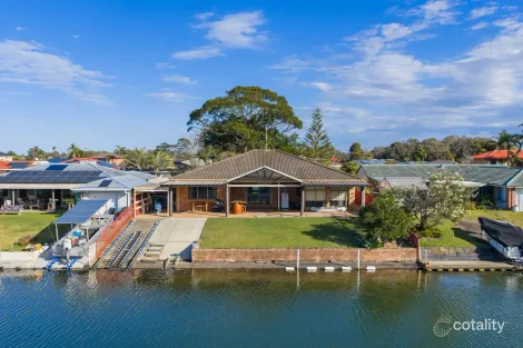 Property photo of 11 Elouera Crescent Forster NSW 2428