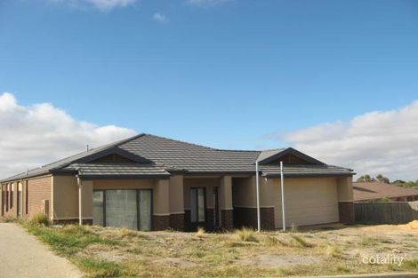 81 Fullwood Dr, Sunbury, VIC 3429