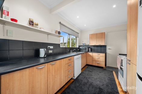 26 St Helens St, Lindisfarne, TAS 7015