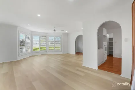Property photo of 59 Kilsay Crescent Meadowbrook QLD 4131