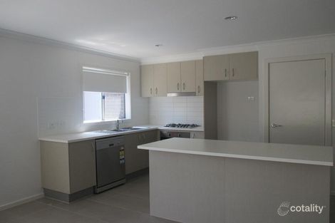 Property photo of 11 Glenelg Street Clyde North VIC 3978