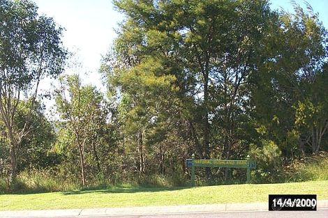 177 Alexander Dr, Highland Park, QLD 4211