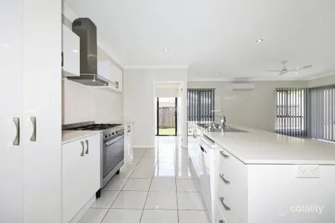 Property photo of 13 Galeola Close Edmonton QLD 4869