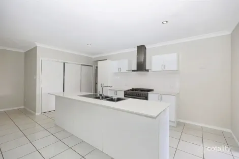 Property photo of 13 Galeola Close Edmonton QLD 4869