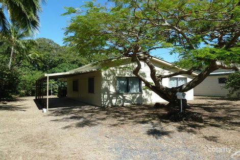 Property photo of 9 Wall Street Eimeo QLD 4740