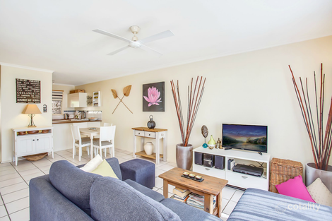 Property photo of 2/35 Frascott Avenue Varsity Lakes QLD 4227