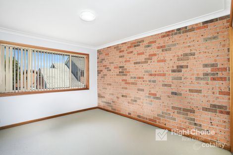 Property photo of 2/1-3 Robertson Street Shellharbour NSW 2529