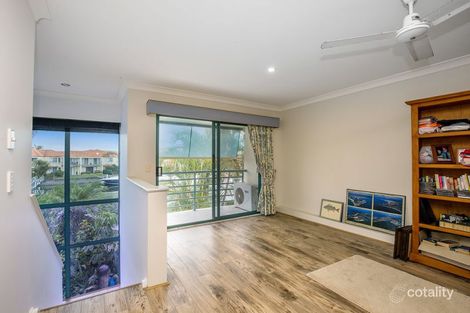 Property photo of 21/3 Lee Road Runaway Bay QLD 4216