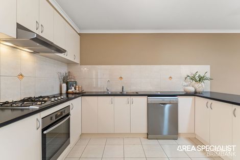 Property photo of 2/20 Jade Way Hillside VIC 3037