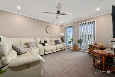Property photo of 42 Billabong Drive Cameron Park NSW 2285