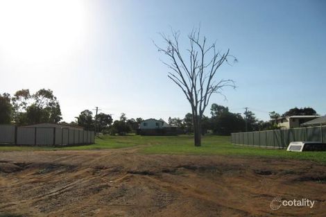 Property photo of 24 Lamb Avenue Gracemere QLD 4702