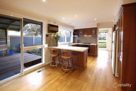 Property photo of 10 Wiluna Court Briar Hill VIC 3088