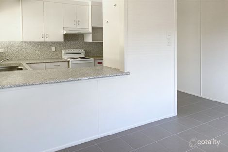 Property photo of 31 Hannah Crescent Dysart QLD 4745
