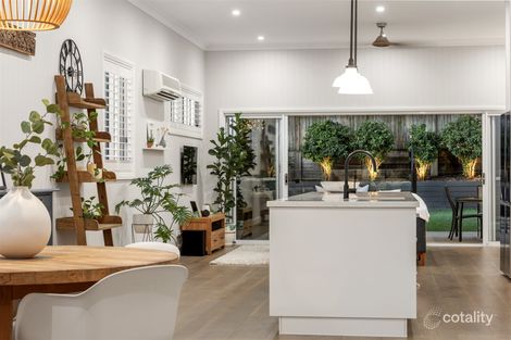 Property photo of 229 Thistle Street Gordon Park QLD 4031