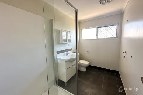 Property photo of 11 Avon Street Leichhardt QLD 4305