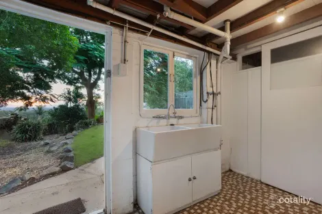 Property photo of 67 High Street Bundamba QLD 4304