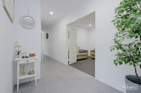 Property photo of 3 Langdon Loop Caversham WA 6055