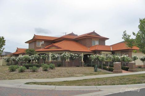 5 Balonne Cl, Taylors Lakes, VIC 3038