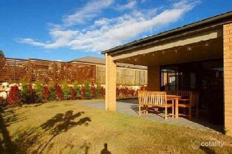 Property photo of 8 Nara Crescent Oxenford QLD 4210