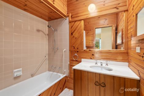 Property photo of 4 Pleasant Road Thomastown VIC 3074