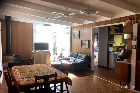 Property photo of 2 Mudges Avenue Narrawallee NSW 2539