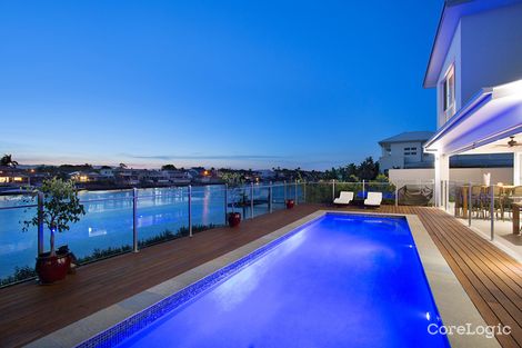 Property photo of 95 Sir Bruce Small Boulevard Benowa QLD 4217