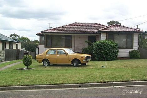 14 Fiona St, Woodpark, NSW 2164