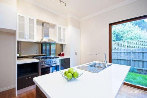Property photo of 2/43 Shepherd Road Glen Waverley VIC 3150