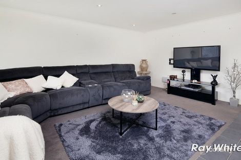 Property photo of 2/80 Potts Road Langwarrin VIC 3910