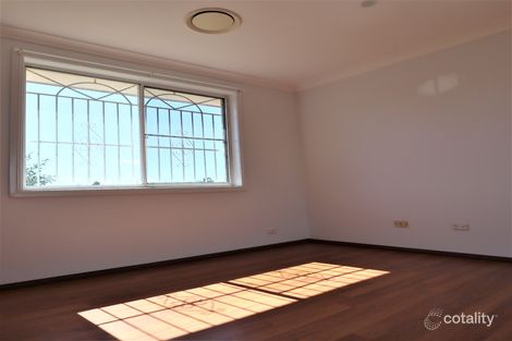 Property photo of 5 Kearney Place Bonnyrigg NSW 2177
