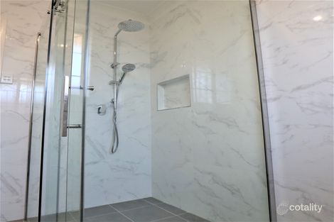 Property photo of 5 Kearney Place Bonnyrigg NSW 2177