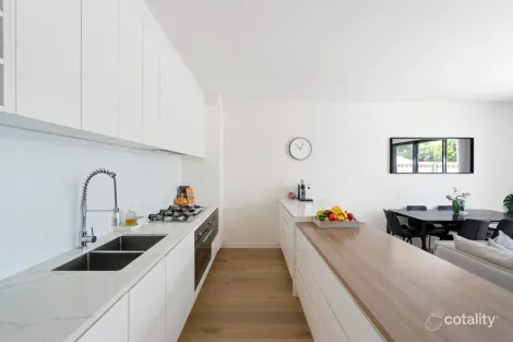 Property photo of 36 Piccolo Circuit Williamstown North VIC 3016