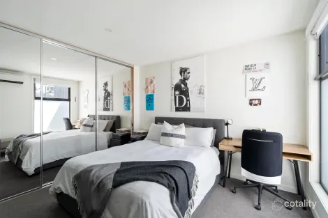 Property photo of 36 Piccolo Circuit Williamstown North VIC 3016