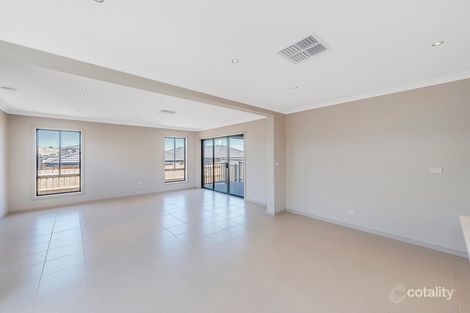 Property photo of 214 Epping Road Wollert VIC 3750