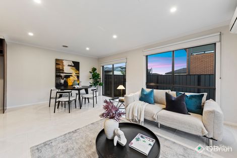 Property photo of 51 Wilkiea Crescent Cranbourne North VIC 3977
