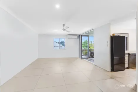 Property photo of 17/28 Sundridge Street Taringa QLD 4068