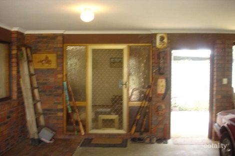 Property photo of 8 Yarrow Court Redbank Plains QLD 4301