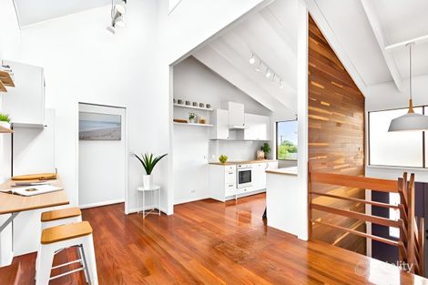 Property photo of 96 Railway Terrace Murarrie QLD 4172