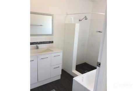 Property photo of 25 Cordelia Street Rosemeadow NSW 2560