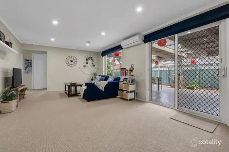 Property photo of 11 Bromley Street Wyndham Vale VIC 3024