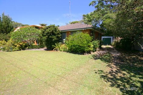 Property photo of 1 Orana Drive Lake Cathie NSW 2445