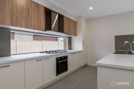 Property photo of 2/12 Kitchener Road Pascoe Vale VIC 3044