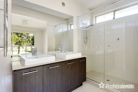 Property photo of 75 Exeter Road Croydon North VIC 3136