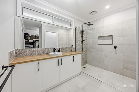 Property photo of 71 Shortridge Drive Lucas VIC 3350