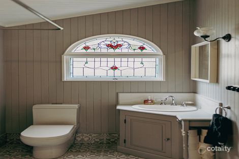 Property photo of 2 Bright Street Newtown QLD 4305