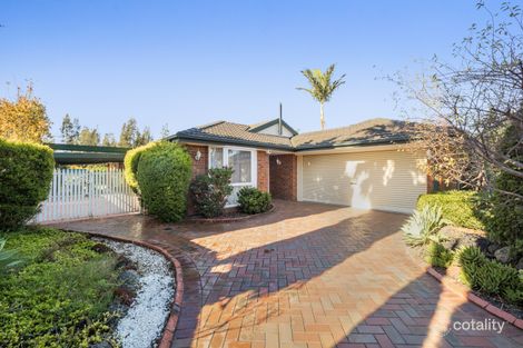 40 Valleyview Dr, Rowville, VIC 3178