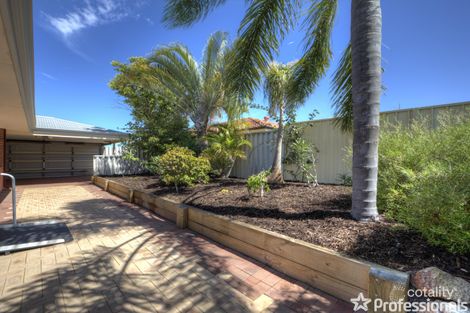 Property photo of 11 Tuscany Place Caversham WA 6055
