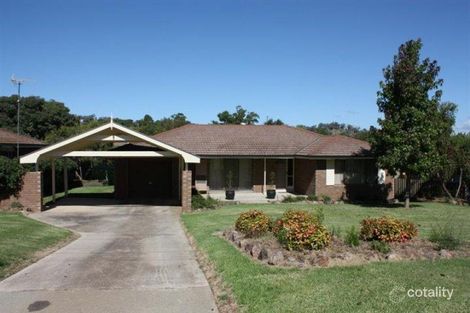 143 Lachlan St, Cowra, NSW 2794