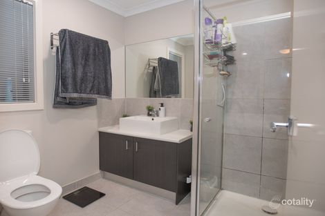 Property photo of 37 Cromarty Circuit Darley VIC 3340